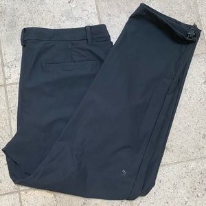 Men’s black lululemon athletic pants